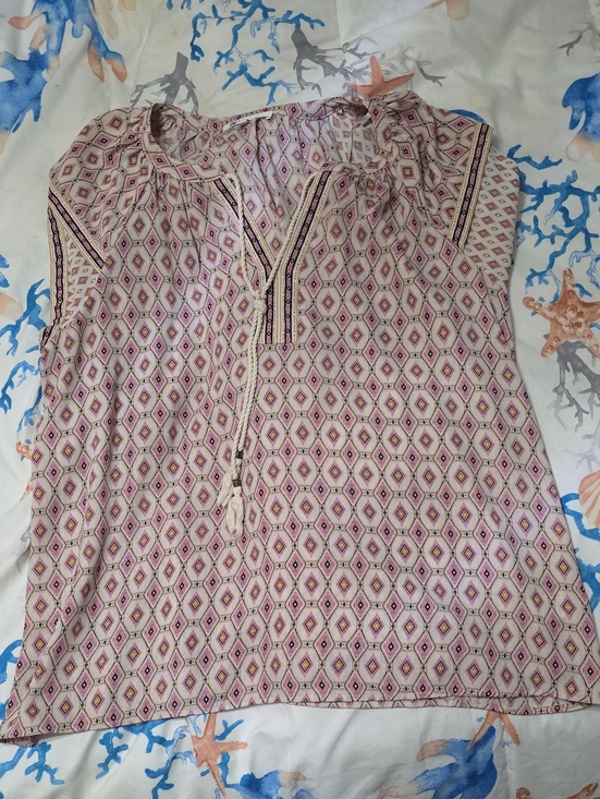 DR2 Tops - DR2 Pink Diamond-Print Split Neck Tunic